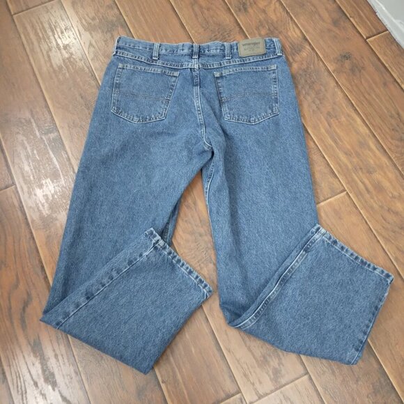 Wrangler Authentics | Mens Size 36x32 Relaxed Fit Denim Jeans 10XM200VS - Picture 3 of 7